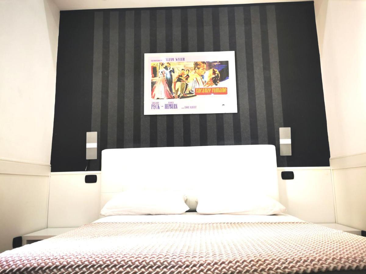 Bed and Breakfast Cinema House 2 Rzym Zewnętrze zdjęcie