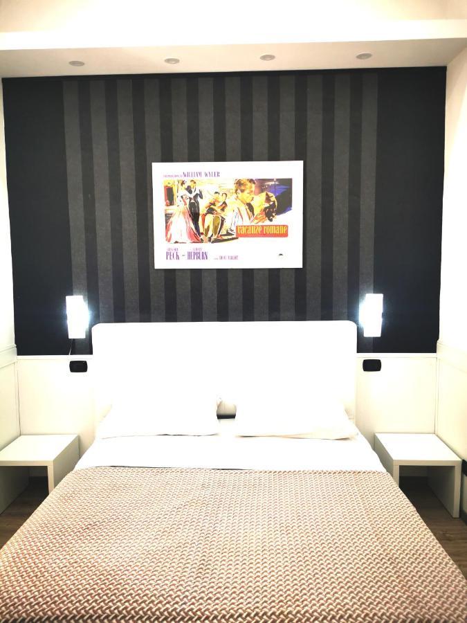 Bed and Breakfast Cinema House 2 Rzym Zewnętrze zdjęcie